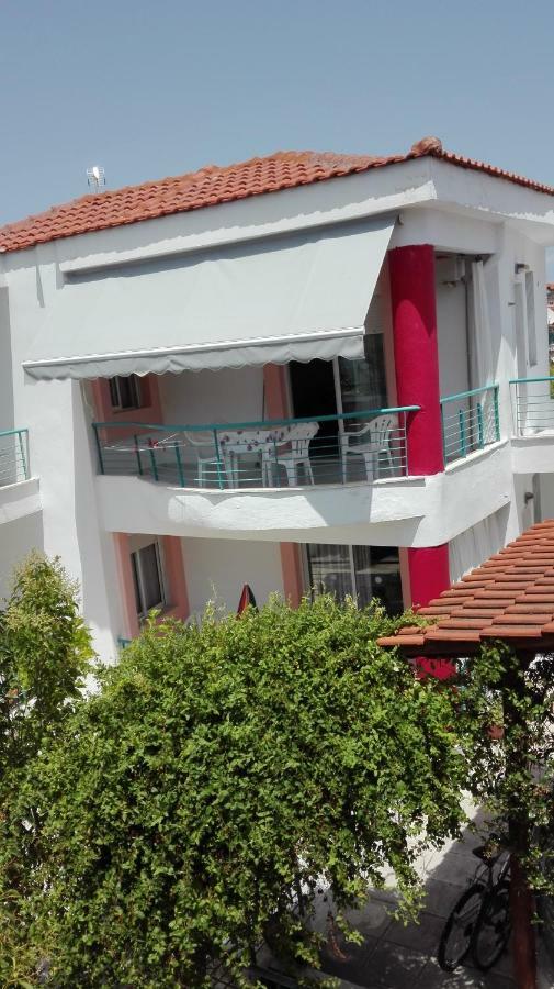 Niki Apartments Polychrono Exterior foto